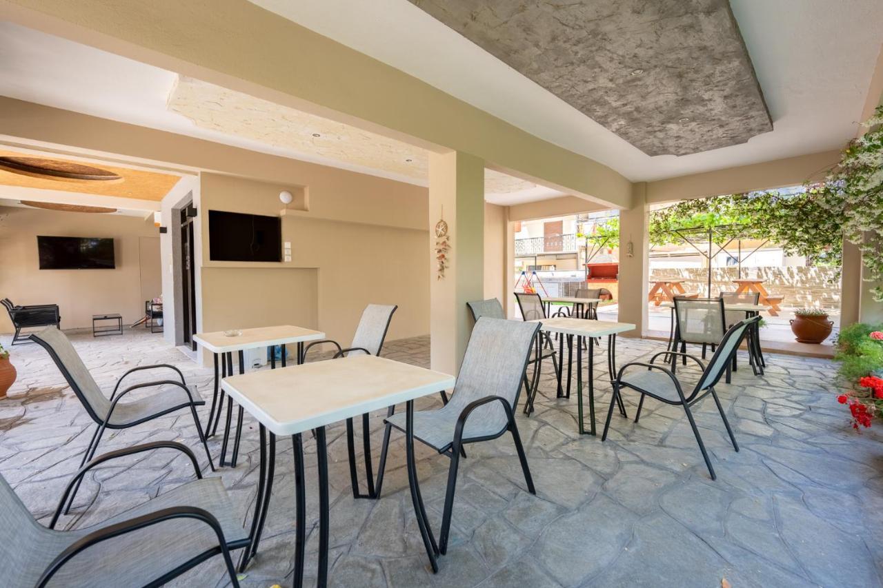Milonas House Apartments 팔랄리아 디오니시우 외부 사진