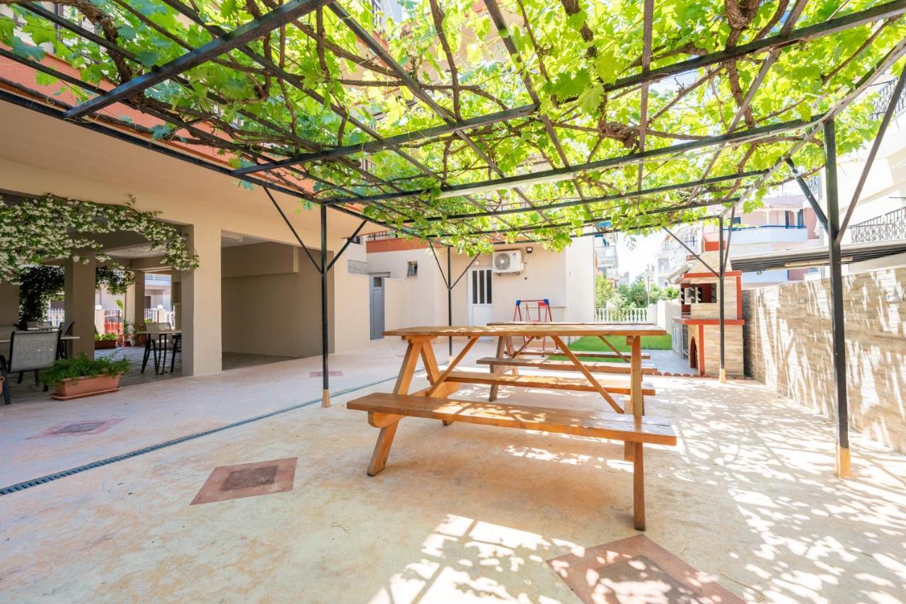 Milonas House Apartments 팔랄리아 디오니시우 외부 사진