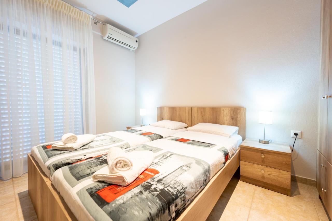Milonas House Apartments 팔랄리아 디오니시우 외부 사진