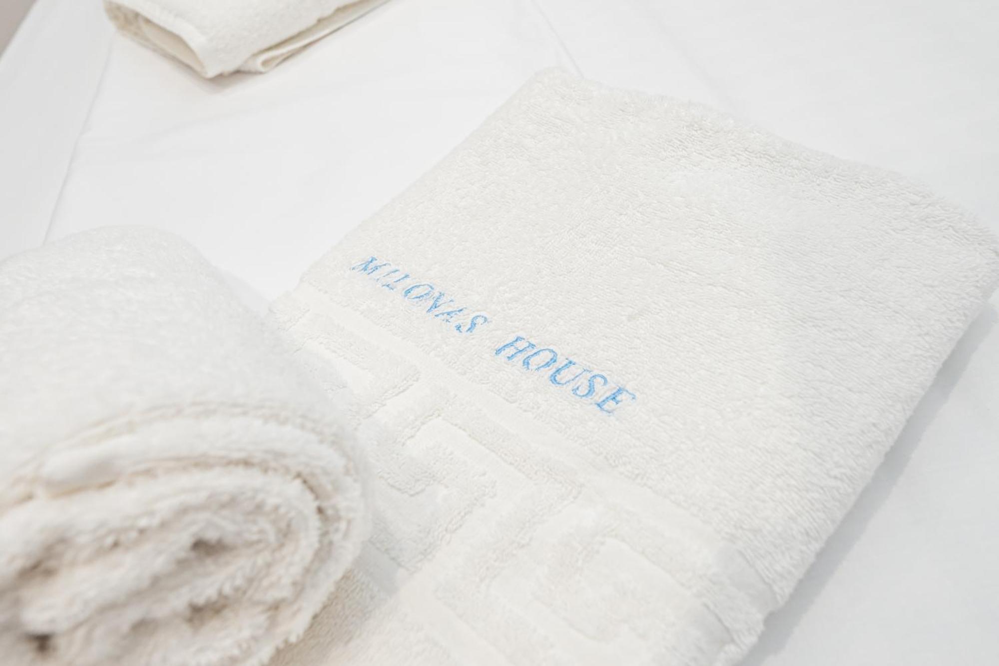 Milonas House Apartments 팔랄리아 디오니시우 외부 사진
