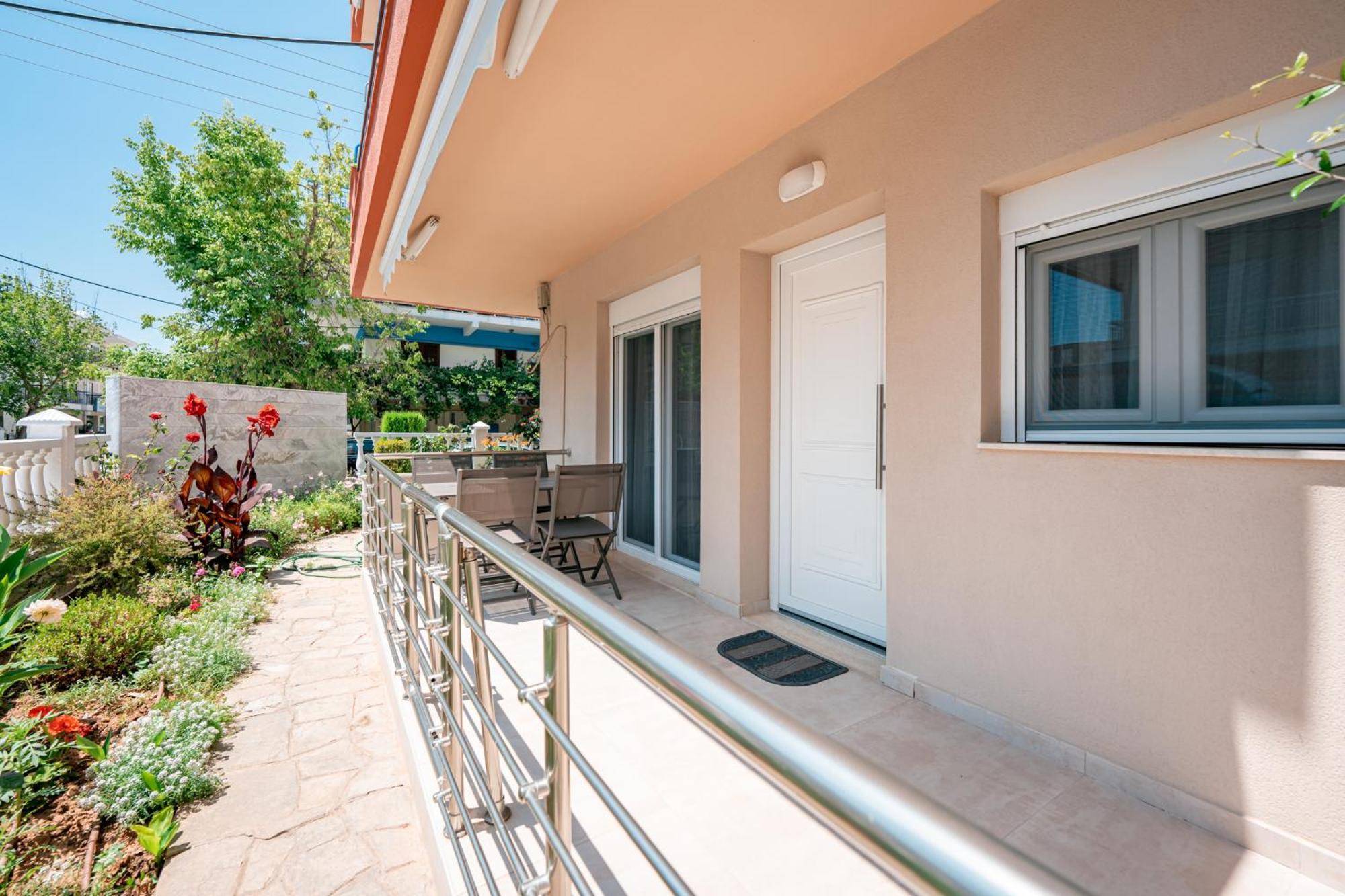 Milonas House Apartments 팔랄리아 디오니시우 외부 사진