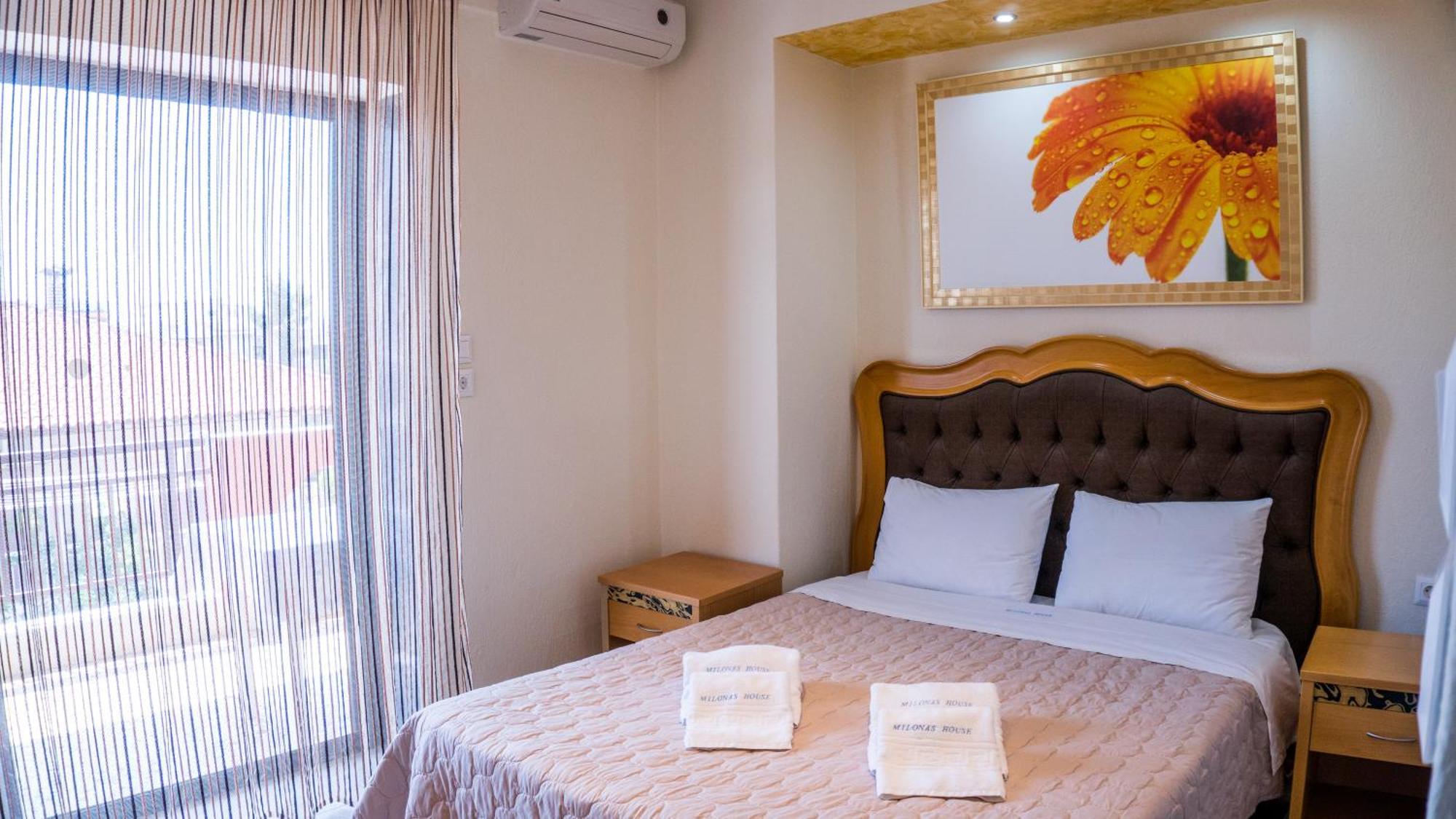 Milonas House Apartments 팔랄리아 디오니시우 외부 사진