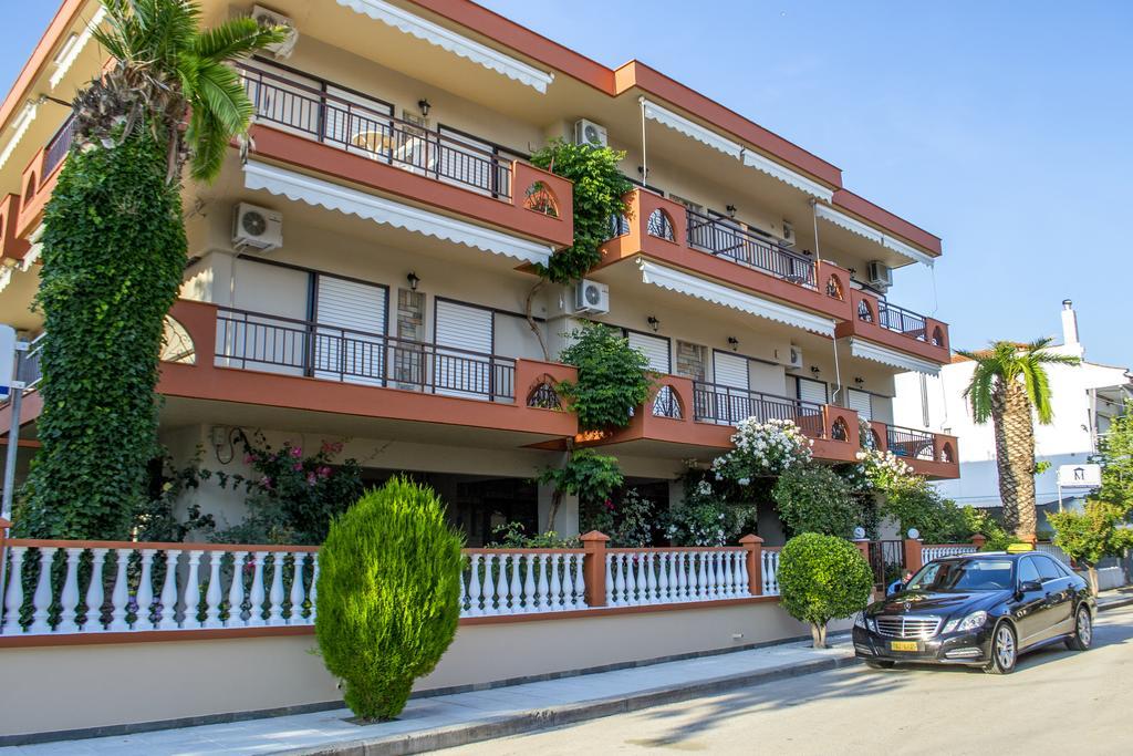 Milonas House Apartments 팔랄리아 디오니시우 외부 사진