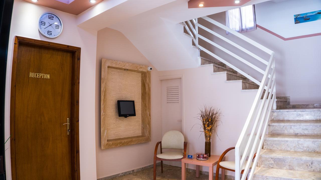 Milonas House Apartments 팔랄리아 디오니시우 외부 사진